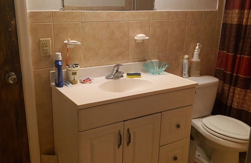 Lauderdale Lakes House | CLEAN AND TIDY