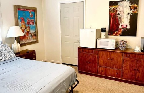 Lubbock Apartment | ★Clean&Cozy★2BR/1BA★private suite★near TTU/UMC