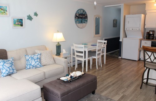 Midtown Ocean City Condo | Clean & Cozy Condo on 36th St. Steps to Beach, Convention Center, Dining & More!
