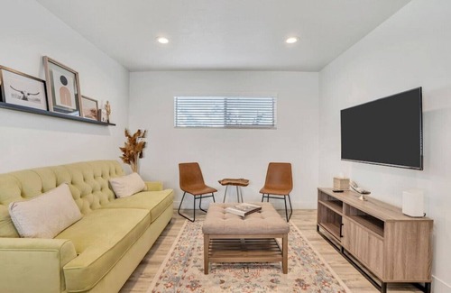 Downtown Salt Lake City Apartment | ❤Clean, Full Kitchen, Family Friendly, Fast Wifi
