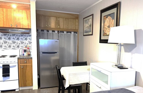 Corvallis Apartment | Clean Private Studio - Centrally Located in a Very Beautiful Neighborhood