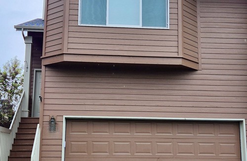 Abbott Loop House | Clean, Quiet 3 bed 2 bath