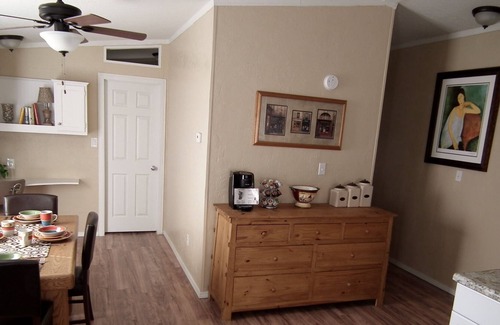 Aztec House | Clean, Quite and Spacious with lots of Parking