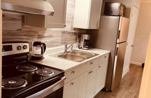 Fairbanks Apartment | Clean roomy newly renovated Great home base.