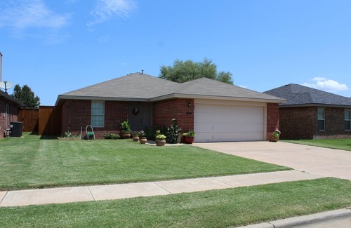 Lubbock House | Clean & Simple
