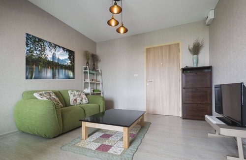 Chom Thong Apartment | Clean, Spacious room