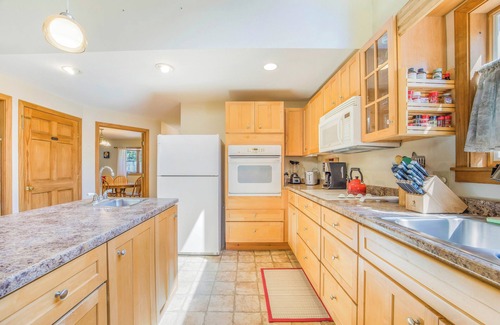 Southwest Harbor House | CLEAN, spacious, each BR has private full bathroom attached, high speed internet