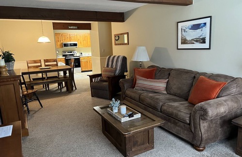 Bartlett Condo | Clean, well equipped condo, great location! Cleaning included in rental rate.