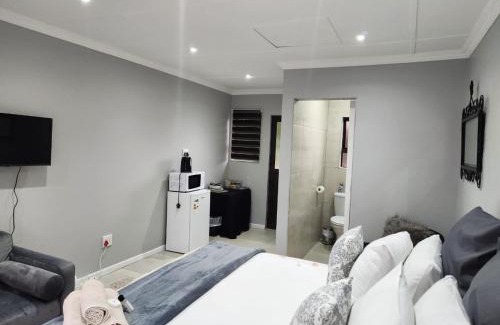 Beacon Bay House | Clear Corner Suites