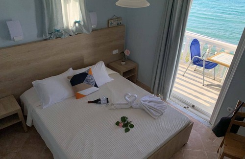 Amoudi Hotel | CLEAR HORIZON