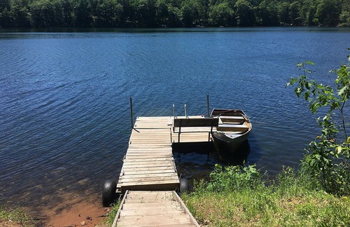 Hayward Cabin | Clear Lake Point - log cabin on private peninsula
