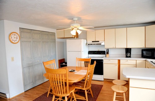 West Branch Hotel | Clear Lake Resort