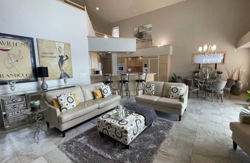 Clear Lake House | Clear Lake Waterfront Home! Dream Home, enjoy the good life!