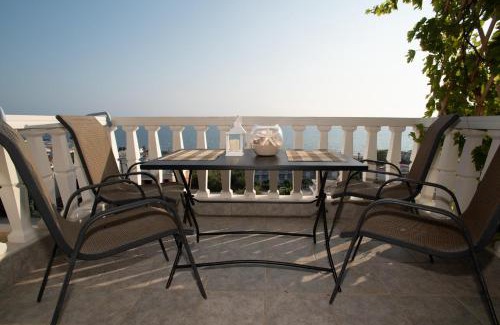 Kanali Apartment | Clear Sunset