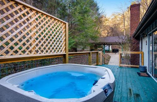 Gatlinburg - Pigeon Forge House | Clearfork Farm