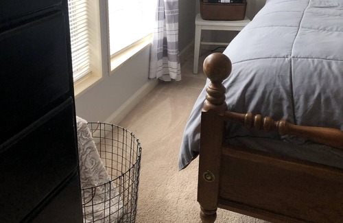 Kelseyville House | Clearlake Riviera Jewel Cozy, Comfortable, Clean