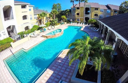 Clearwater Condo | Clearwater Beach, Florida, modern fully renovated 2nd floor condo, heated pool