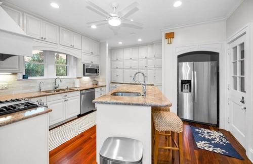 Bay Esplanade House | Clearwater Beach Home-Private Beach Access