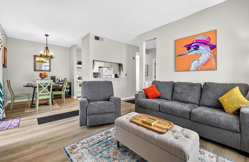 Clearwater Condo | Clearwater Condo at The Avalon – 1BR with Pool, Gym, WiFi, and AC