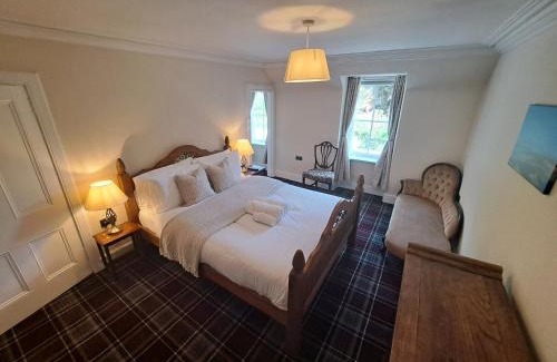 Fortrose House | Clematis Cottage, Fortrose