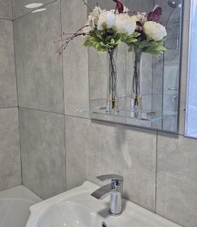 Dagenham Apartment | Clemence House London