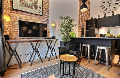 Saint-Laurent Apartment | Clemenceau 1 - 2 bedrooms
