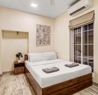 Pali Hill Bed & Breakfast | Cleo 1BHK Khar W by The Bombay Home Company