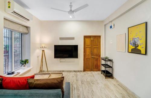 Pali Hill Bed & Breakfast | Cleo 1BHK Khar W by The Bombay Home Company