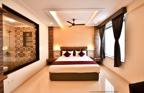 Rajgurunagar Hotel | Click Hotel Sagar Plaza Chakan, Pune
