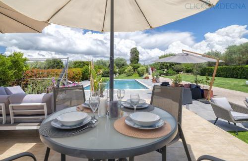 Alghero Villa | ClickSardegna Villa Lavinia con piscina e accesso alla laguna Calich