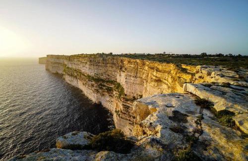 Sannat Apartment | Cliff Side Apartment