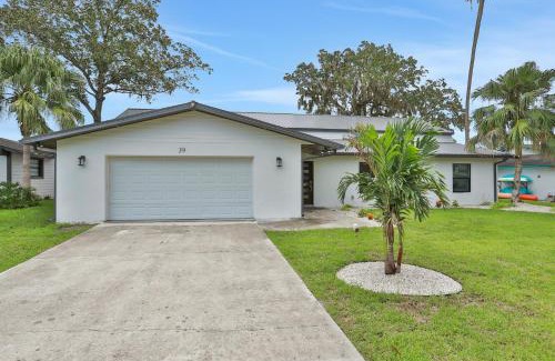 Palm Harbor House | Clifford House