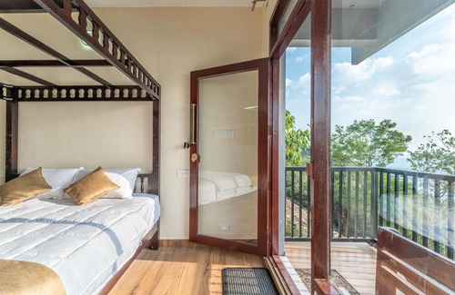 Elappara Villa | Cliffpods