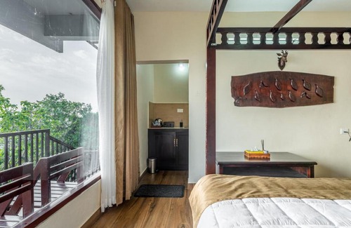 Elappara Villa | Cliffpods