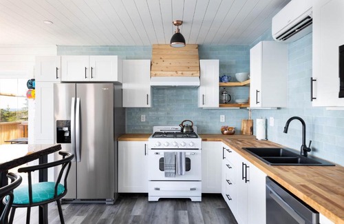 Saint Michaels House | Cliffs Edge Retreat