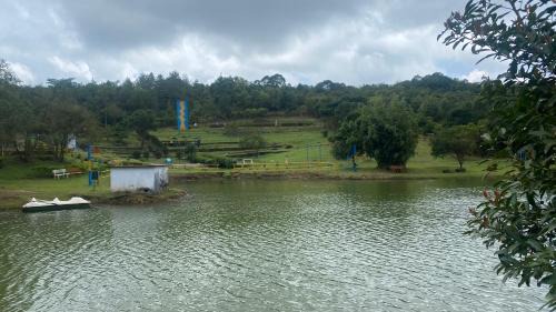 Vagamon Villa | Cliffside Cottage Vagamon