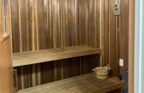 Round Hill Village House | Cliffside Retreat