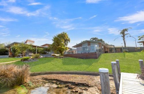 Paynesville House | Clipper Cove