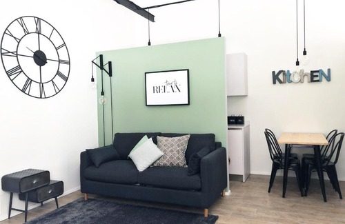 Vanchiglia Apartment | Clock Loft