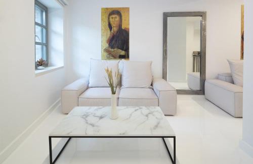 Arachova Apartment | Clock Tower Aparthotel