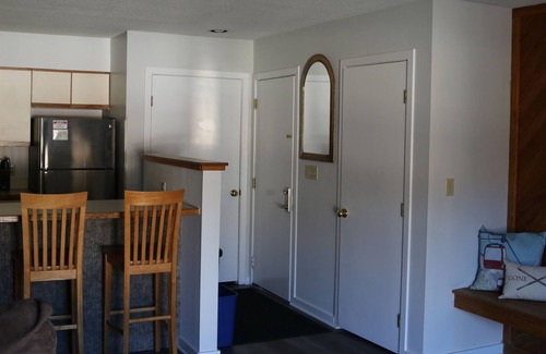 Ludlow Condo | Clock Tower Condo at the Base of Okemo