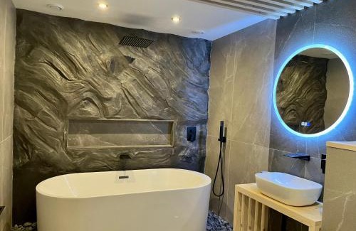 Saulkrasti House | Clockhouse Cottage