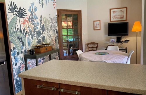 Saint-Georges-les-Bains Villa | Clos de L'olivier, a 200m2 family house, overviewing Rhone Valley and Drôme!
