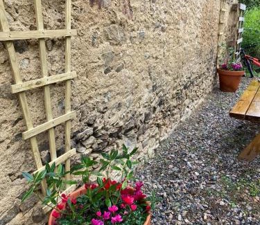 Isle House | Clos de Gigondas Countryside house 10 mins from CHU and Limoges center