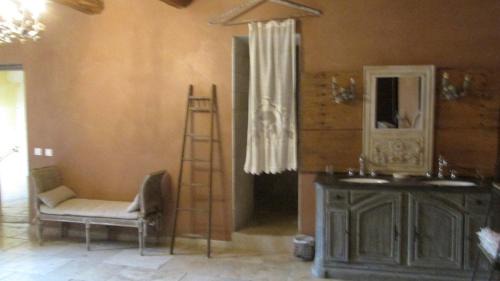 Vallon-Pont-d'Arc House | Clos de Raveyron