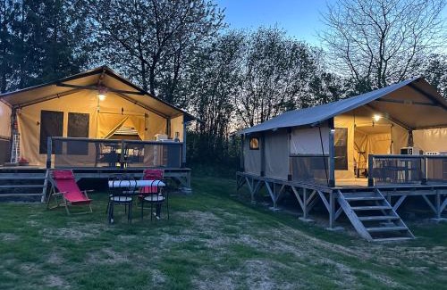 Saint-Ouen-des-Besaces Other | Clos des Monts Tente Lodge Safari R