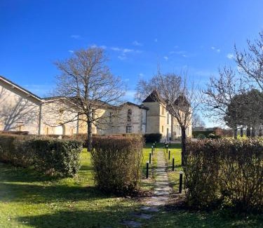 Saint-Emilion Bed & Breakfast | Clos des Jacobins (Grand Cru Classé)