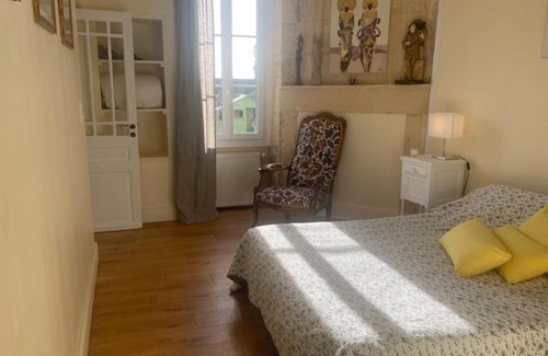Aubie-et-Espessas Bed & Breakfast | Clos des oliviers