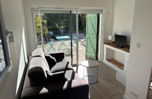 La Seyne-sur-Mer Apartment | Clos Manila