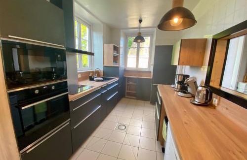 Tessy-sur-Vire Villa | Clos Minotte 30 pers jacuzzi, billard, baby-foot